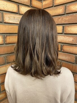 フィン(fin) セミロング