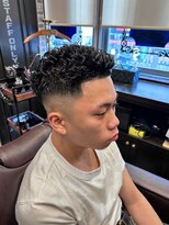 ミリオンバックス 神田店(Million Bucks) スパイキーショート/スペインカール<理容室>[メンズ/床屋/神田]