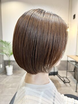 ブル(Bull) 丸みボブスタイル