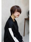 ショートボブ