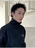 センターパートニュアンスパーマ刈り上げツーブロックメンズヘア
