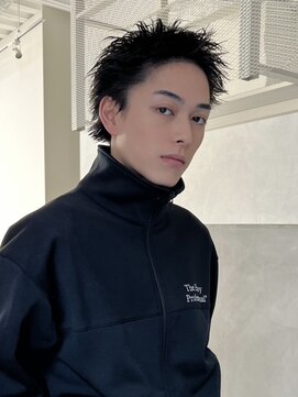 ノイ(noi) センターパートニュアンスパーマ刈り上げツーブロックメンズヘア