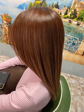 ロアゾブルー(L'oiseau Bleu) 女性らしくピンクブラウンカラー