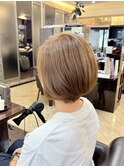 パーマをかけながら髪の毛をサラサラに！髪質改善トリートメント