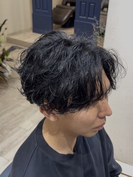 ハッシュタグネイビー 仙台駅前店(#NAVY) 仙台スパイラルスパイキーショートフェザーパーマシャドウパーマ
