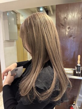 遊人 レン(REN) シルキーベージュ×透明感ストレートロング