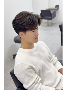 ブライト(BRIGHT) フェザーショート