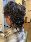 【動き×色気】大人のためのくせ毛風パーマスタイル