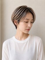 リア(Lia by KENJE)&nbsp;ハイライト×大人ハンサムショート