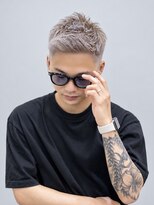 メンズレオ 野田阪神店(men's LEO)&nbsp;スキンフェード×ホワイトシルバーアップバング