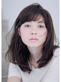 【黒髪】フリンジバングなスポンテニアスグレージュミディアム