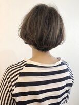 リコ(LIKO)&nbsp;大人ショートボブ☆丸みシルエット/ひし形/ハイライト