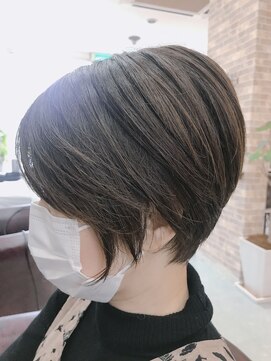 ビー バイ ボス(b by boss) グラデーションボブ