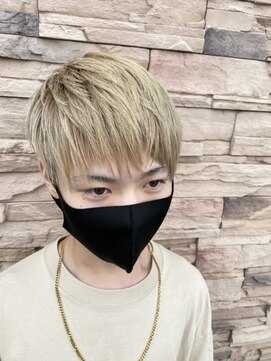 ファム(femme) ハイトーンメンズヘア