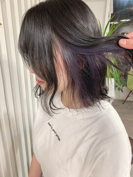 モルニ(MORNI) インナーカラー_マロンベージュ Aラインボブ かきあげ