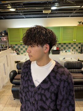 ハイドゥンシーク(HiDE&SEEK) ツイストスパイラルパーマ