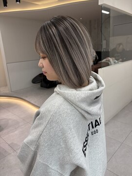 ロンドルピナス 小倉(Lond Lupinus) ブルーブラック/ワイドバング/美髪のススメ/外ハネボブ/髪質改善