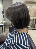 ボブ　顔まわりレイヤー　透明感カラー
