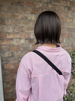 ジル(JILL)の写真/『低刺激×オーガニック認証◎』カラー展開が豊富♪自然由来の成分で髪にも頭皮にも優しい薬剤使用◇