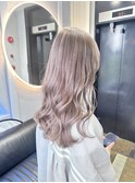 ピンクベージュカラー