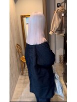 フリーク(FLEEK)&nbsp;ホワイトカラー