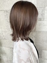 リサ グランシェ(RISA granche)&nbsp;切りっぱなし×外ハネボブ×ピンクベージュ