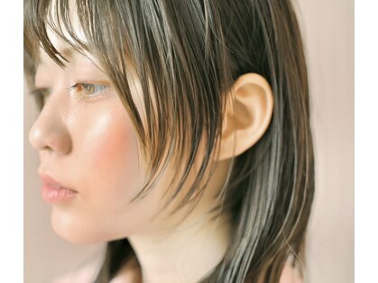 リリ(LILI)の写真