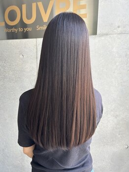 今までにない手触りと艶感に感動！繰り返す程髪が綺麗になる…♪本気の髪質改善をするならSalon<LOUVRE>