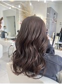 レイヤーカット×ミルクティーベージュ