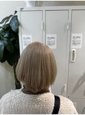 ミルクティーベージュ