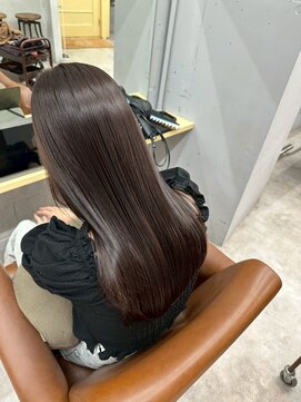 ヴェーレン(Wehlen) 髪質改善ストレート　透明感グレージュカラー 20代30代