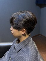 ビーダンディー(Bee dandy)&nbsp;ビジネスツーブロック 曲がるストレートパーマ センターパート