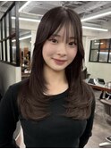 ミディアムレイヤーカット顔周りレイヤーウルフハッシュカット