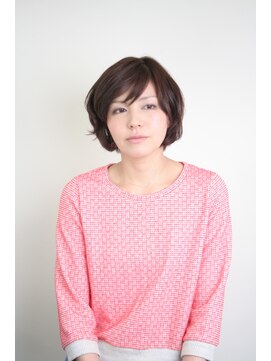 トレパルッキエーレ(tre parrucchiere) [-tre-]大人ナチュラルボブ