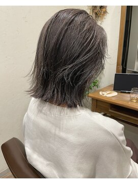 サク(Sac.) 大人気グレージュカラー×外ハネボブ　Sac.栃木優佑