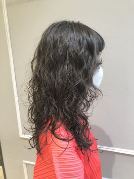 ネオリーブギンザ 銀座店(Neolive GINZA) 直毛さん必見のくるくるパーマヘア