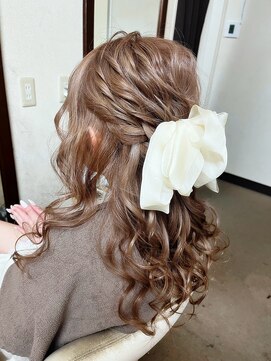 ラグズ 茅ヶ崎(LAGUZ) 【ヘアセット】 サイドの2段ねじりスペシャルハーフアレンジ