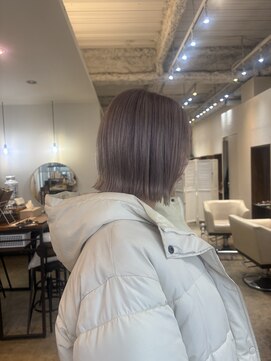 ラウブロッサム 大宮西口店(Lau Blossom) ダブルカラー、ケアブリーチ、髪質改善トリートメント、大宮駅