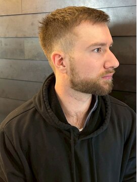 ディスイズバーバーセカンド(THIS IS BARBER 2nd) ベリーショート フェードカット バーバースタイル