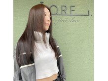 ロア ファーストクラス(LORE.first class)の雰囲気（《ブリーチ施術無し透明感ベージュ×レイヤースタイル》）