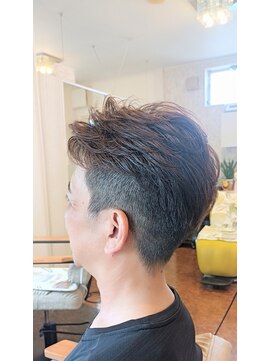 美容室はるな 爽やかなツゥーブロック