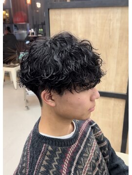 メンズギフト(men's GIFT) マッシュ刈り上げツーブロック波巻きツイストスパイラルパーマ