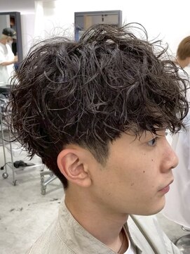 デプト(DEPT.) ツイストスパイラルメンズパーマシャドウパーマ波巻きパーマ短髪