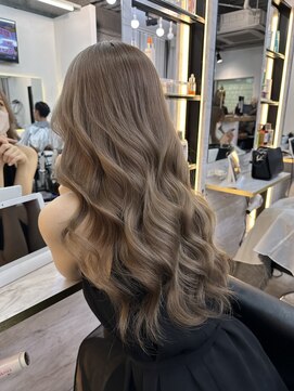 ラピス 千葉(Lapis) ブリーチカラー/バレイヤージュ/レイヤーカット/ハイライト