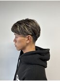 men's外国人風ハイライトセンターパートテーパーフェード