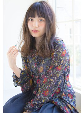 アンアミ オモテサンドウ(Un ami omotesando) 【Ｕｎａｍｉ】　お手入れ簡単！ラフパーマミディ　島田梨沙