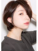 脱力系大人女子の抜け感ショート