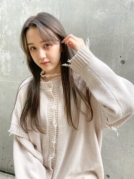 ウル(uru.) ナチュラルストレートヘア
