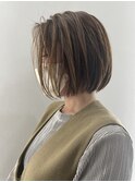 ミニボブ×ナチュラルハイライト