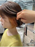 インナーカラーミルクベージュイヤリングカラーハイトーンカラー
